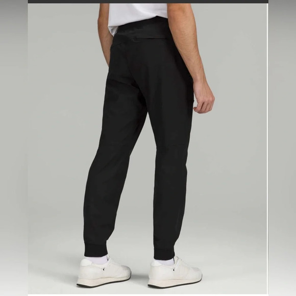 Lululemon ABC Jogger *Warpstreme
Black (First Release) - Picture 2 of 7